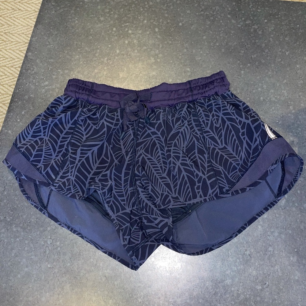 Lululemon Hotty toddy shorts